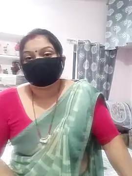 Snapshot of Best_couple2001 chatting on November 5, 2025, 7:44 am Best couple2001 online show from November 5, 2025, 7:44 am