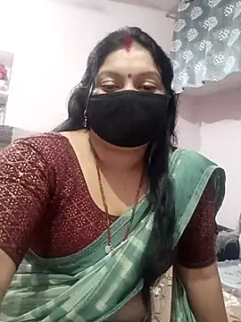 Snapshot of Best_couple2001 chatting on November 15, 2025, 6:39 am Best couple2001 online show from November 15, 2025, 6:39 am