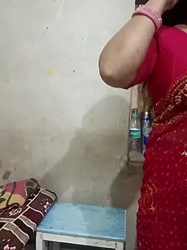 Snapshot of Best_couple2001 chatting on December 15, 2025, 7:47 am Best couple2001 online show from December 15, 2025, 7:47 am