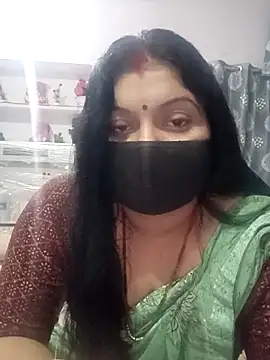 Snapshot of Best_couple2001 chatting on November 24, 2025, 6:35 am Best couple2001 online show from November 24, 2025, 6:35 am