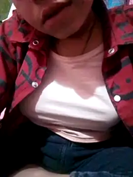 Poonam12A online show from November 11, 2025, 8:53 am