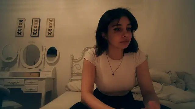 bellefleurrr online show from February 23, 2026, 10:32 pm