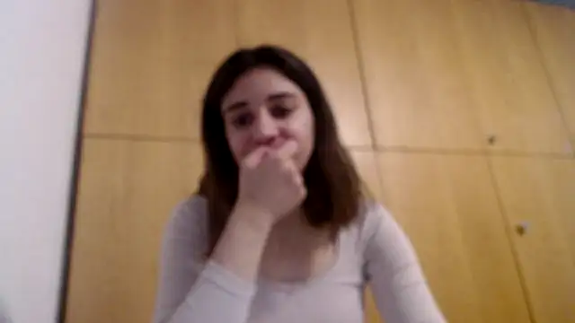 Snapshot of bellefleurrr chatting on November 24, 2025, 4:12 am bellefleurrr online show from November 24, 2025, 4:12 am