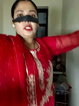 Heena-143 online show from April 8, 2026, 4:08 pm