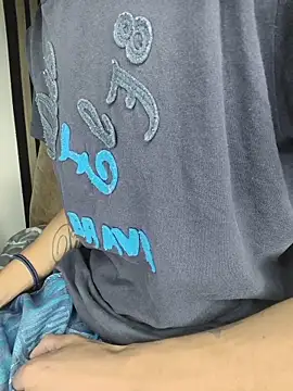 findomhot online show from November 22, 2025, 12:04 pm