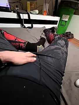 Snapshot of Christ1513 chatting on November 9, 2025, 9:24 am Christ1513 online show from November 9, 2025, 9:24 am