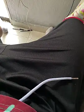 Angelohot123 online show from April 8, 2026, 12:17 pm