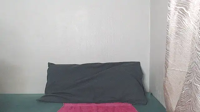 EbonyTinyX online show from November 28, 2025, 1:39 am