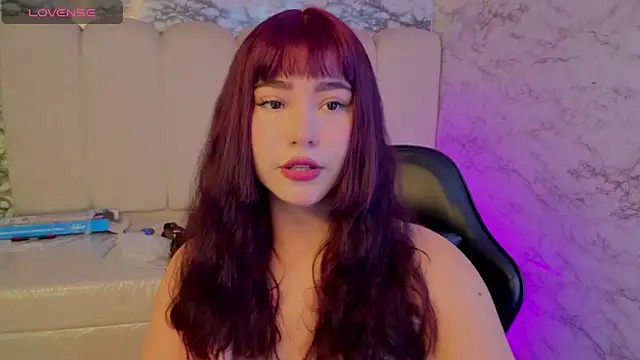 Afrodita Wild v online show from June 5, 2026, 1:28 pm