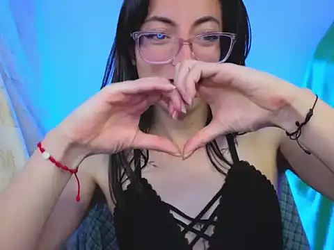 Snapshot of zylla_storn chatting on February 12, 2026, 8:25 am zylla storn online show from February 12, 2026, 8:25 am