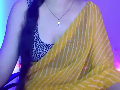 Snapshot of Misha_01 chatting on November 2, 2025, 2:55 pm Misha 01 online show from November 2, 2025, 2:55 pm