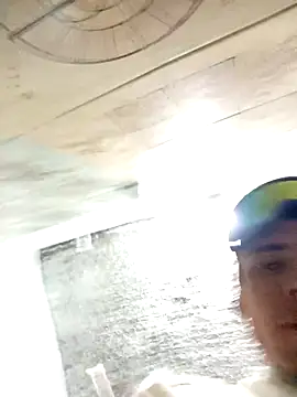 robinhd1234 online show from January 6, 2026, 11:20 pm