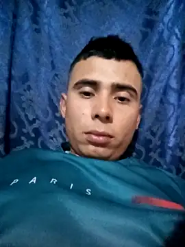 robinhd1234 online show from February 8, 2026, 2:37 pm