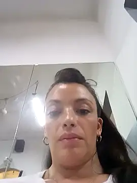 Paulita2027 online show from October 24, 2025, 7:02 pm