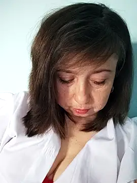 MaryKiki5619 online show from June 19, 2026, 1:17 pm