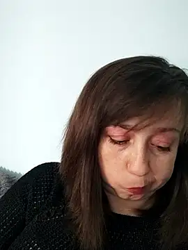 MaryKiki5619 online show from April 17, 2026, 2:20 pm