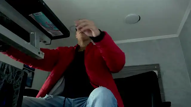 wiltom  online show from December 5, 2025, 3:38 am