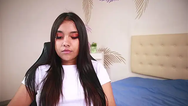 Snapshot of Isabelle_Lane chatting on November 24, 2025, 12:38 pm Isabelle Lane online show from November 24, 2025, 12:38 pm