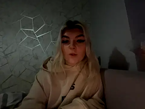 Snapshot of rosie-hipstergal chatting on November 30, 2025, 12:00 am rosie-hipstergal online show from November 30, 2025, 12:00 am