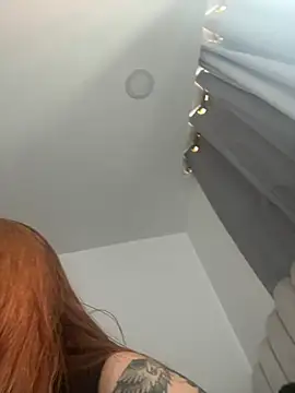 Snapshot of GiaStonne chatting on March 1, 2026, 8:31 pm GiaStonne online show from March 1, 2026, 8:31 pm