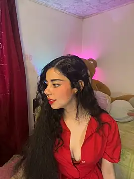 wetbyAlice online show from May 14, 2026, 9:45 pm