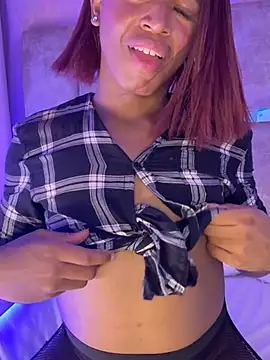 Snapshot of cherxyl_royal chatting on January 31, 2026, 7:12 pm cherxyl royal online show from January 31, 2026, 7:12 pm