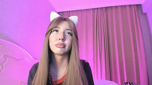 Snapshot of sweetmikasa chatting on November 9, 2025, 5:50 pm sweetmikasa online show from November 9, 2025, 5:50 pm