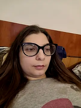 sweetbabygirlforyou online show from February 2, 2026, 8:02 am