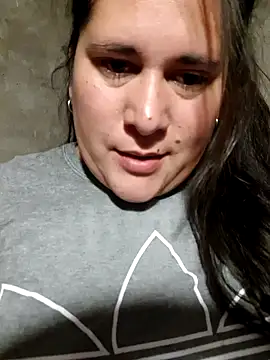 Snapshot of Clara_Arg chatting on December 16, 2025, 2:27 am Clara Arg online show from December 16, 2025, 2:27 am