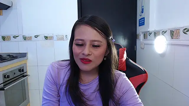 karla al online show from November 10, 2025, 7:08 pm