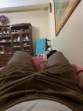 Snapshot of Unique-Man chatting on November 4, 2025, 7:06 pm Unique-Man online show from November 4, 2025, 7:06 pm