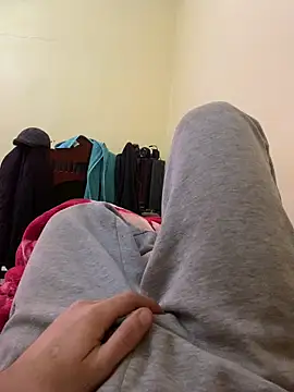 Snapshot of Unique-Man chatting on February 7, 2026, 12:46 pm Unique-Man online show from February 7, 2026, 12:46 pm