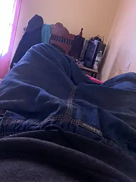 Snapshot of Unique-Man chatting on December 5, 2025, 11:53 am Unique-Man online show from December 5, 2025, 11:53 am