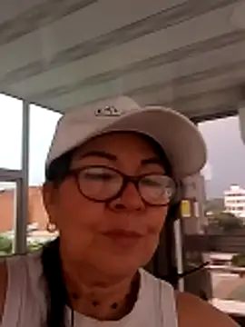 Snapshot of laliItaclark chatting on April 29, 2026, 1:15 pm laliItaclark online show from April 29, 2026, 1:15 pm