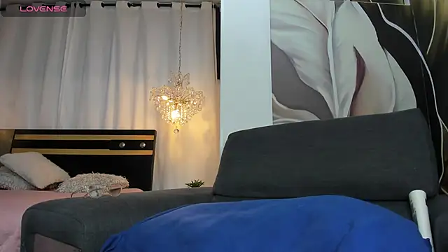 Snapshot of laliItaclark chatting on November 23, 2025, 11:31 am laliItaclark online show from November 23, 2025, 11:31 am