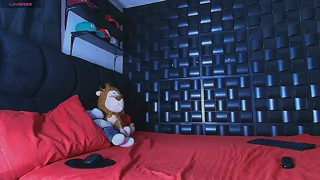 Snapshot of Kesha_rosse_ chatting on February 8, 2026, 5:16 am Kesha rosse online show from February 8, 2026, 5:16 am