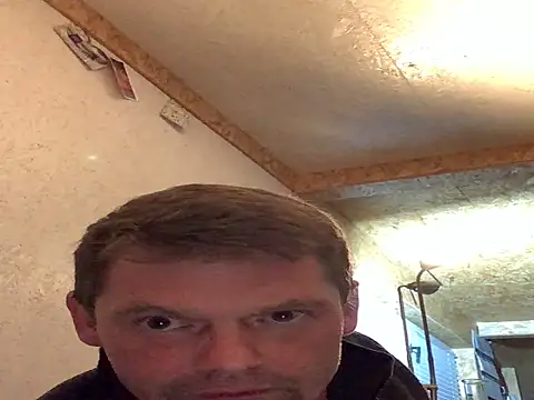 Olav81 online show from October 25, 2025, 3:06 am