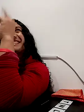 Snapshot of ErosyVenus69 chatting on November 30, 2025, 3:07 am ErosyVenus69 online show from November 30, 2025, 3:07 am