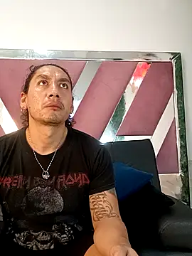 Snapshot of ErosyVenus69 chatting on November 10, 2025, 6:02 pm ErosyVenus69 online show from November 10, 2025, 6:02 pm