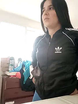 Snapshot of ErosyVenus69 chatting on December 16, 2025, 6:12 pm ErosyVenus69 online show from December 16, 2025, 6:12 pm