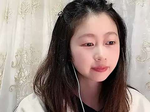 Snapshot of nuannuan35593 chatting on November 13, 2025, 12:31 pm nuannuan35593 online show from November 13, 2025, 12:31 pm