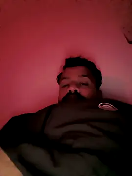 Snapshot of Hot-boss15 chatting on January 7, 2026, 11:59 am Hot-boss15 online show from January 7, 2026, 11:59 am