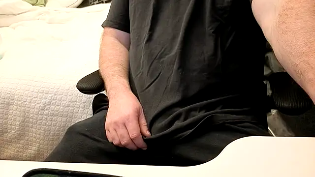 john clarisa online show from October 27, 2025, 8:48 am