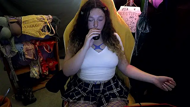 sugasunny04 online show from January 17, 2026, 5:44 am