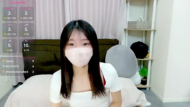 Snapshot of rei_chaaan chatting on November 5, 2025, 9:34 am rei chaaan online show from November 5, 2025, 9:34 am