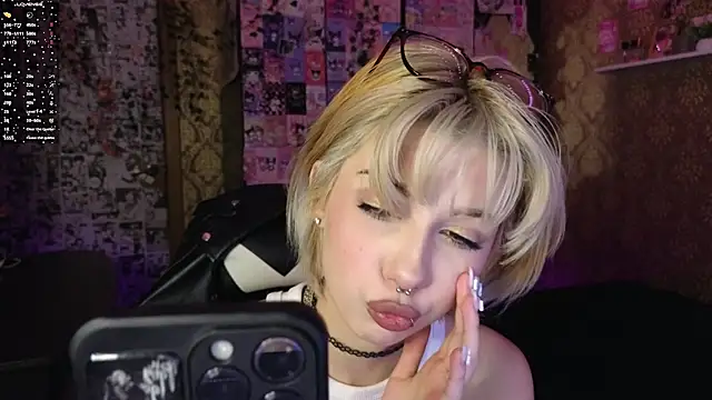 MissMorganMoon online show from February 9, 2026, 10:19 pm