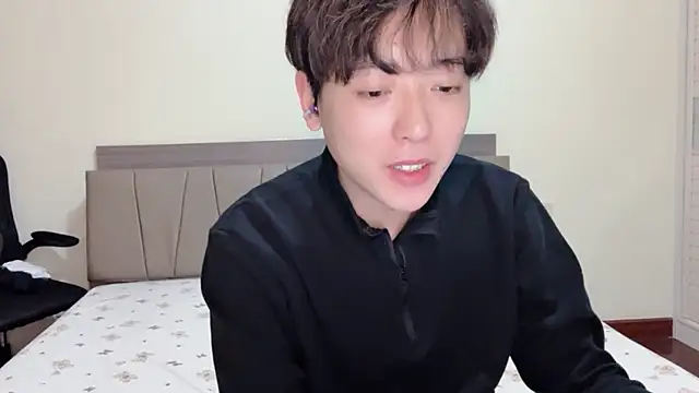 xiaoxiao1025 online show from November 26, 2025, 1:00 pm