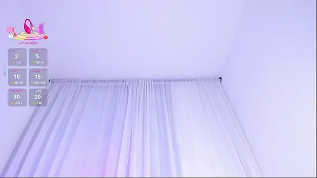 Leyacopper  online show from November 24, 2025, 11:27 pm