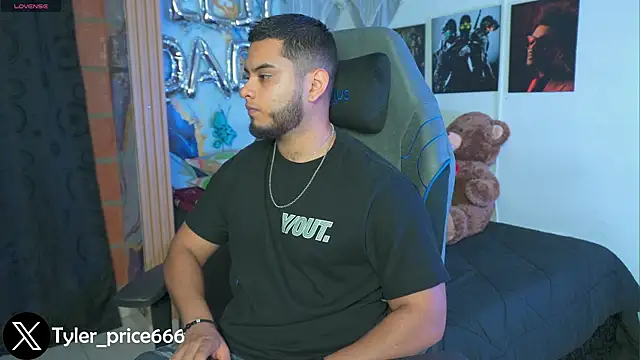 Snapshot of Tiler_wolker chatting on January 14, 2026, 3:10 am Tiler wolker online show from January 14, 2026, 3:10 am