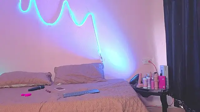 GiannaRoberts online show from February 3, 2026, 5:40 pm